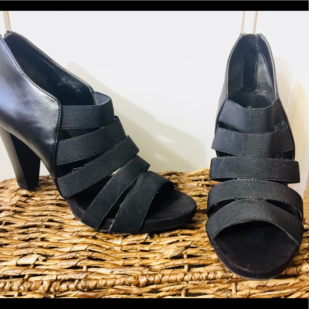 Black Nine & Co Heel Sandal